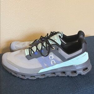 On Running Cloudvista Men's Light Gray and Green Athletic Shoes 11.5